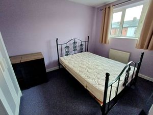 Photo 1- click for photo gallery